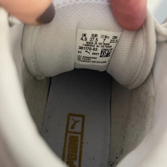 Puma Mayze Mid Platform Shoe Boot 
Womens White Size 7 Gum Sole Trendy - Picture 5 of 6